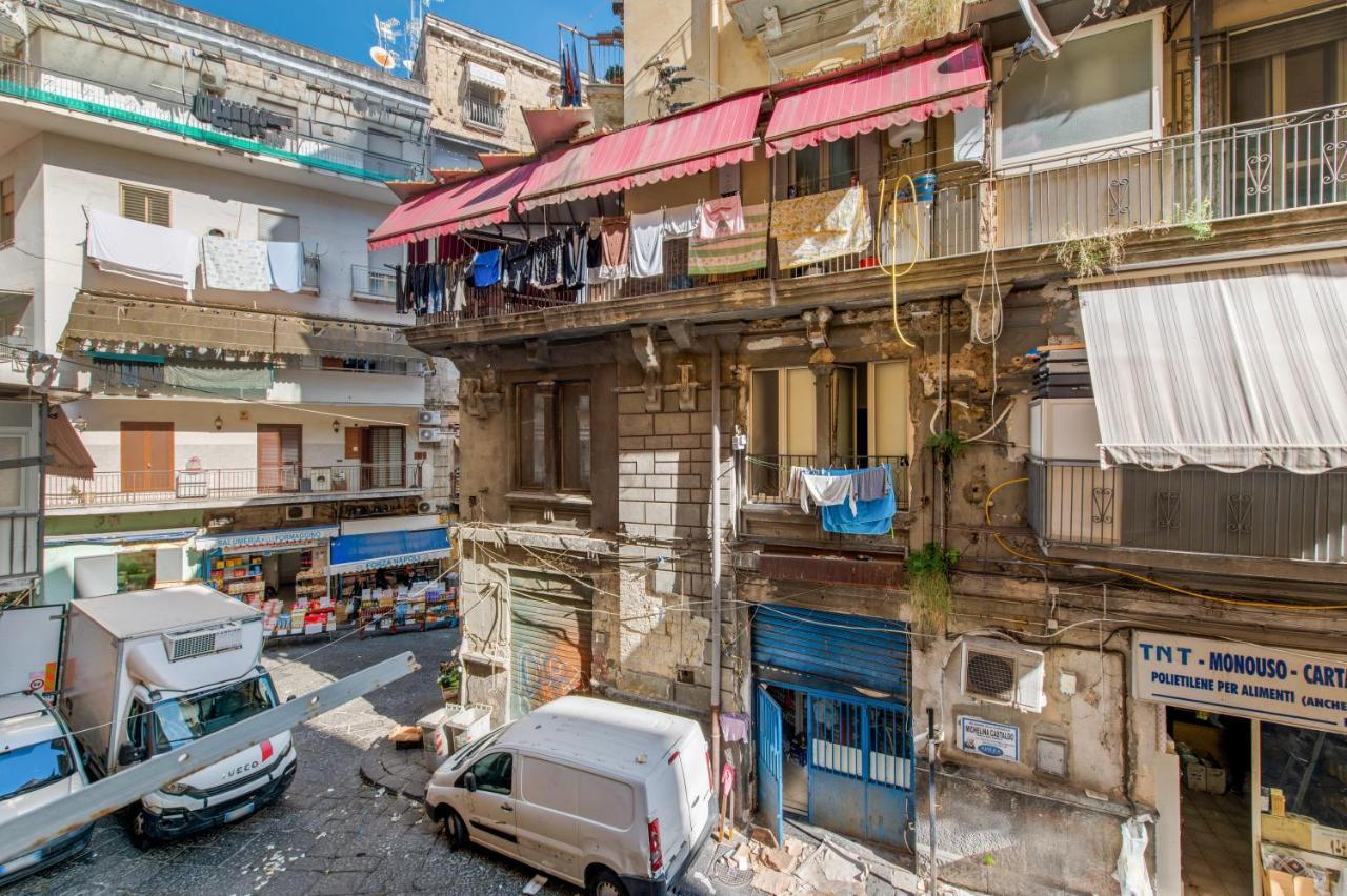 Spaccanapoli - Fully Equipped Studio Naples Exterior photo